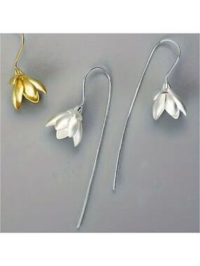 Retro Style Magnolia Earrings Gold or Silver Plated Fashion Jewelry